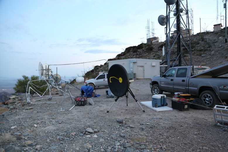 Note rope tying down AD7OI Rig. Winds were Fierce